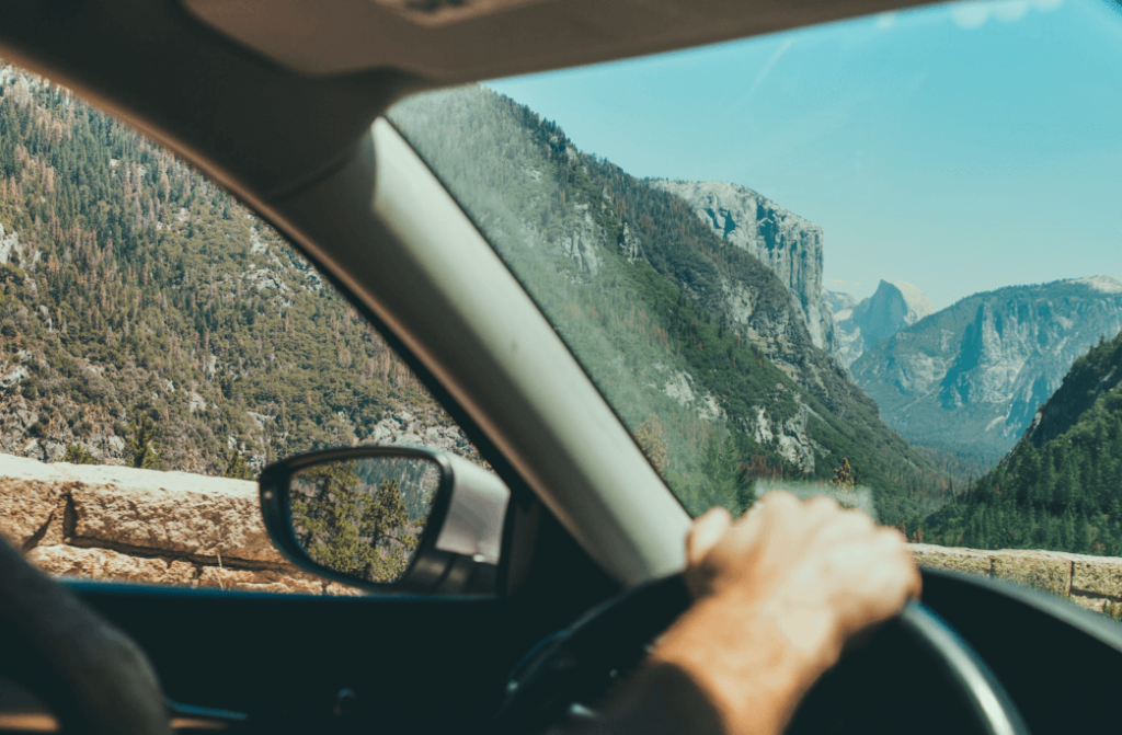 Що подарувати коханому на день народження