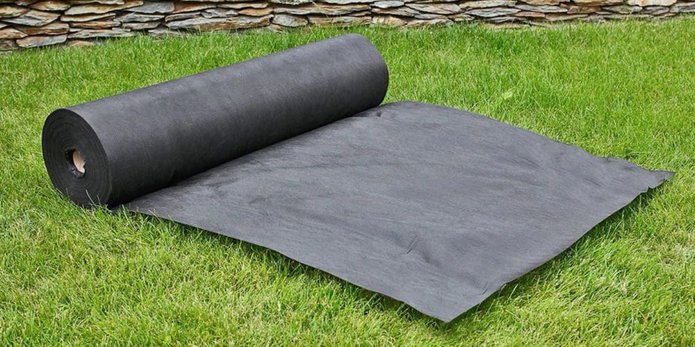 Що таке спанбонд: переваги, недоліки та сфери застосування