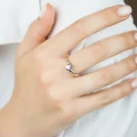 Кольцо как главный акцент стиля: Тренды, правила и вечная классика